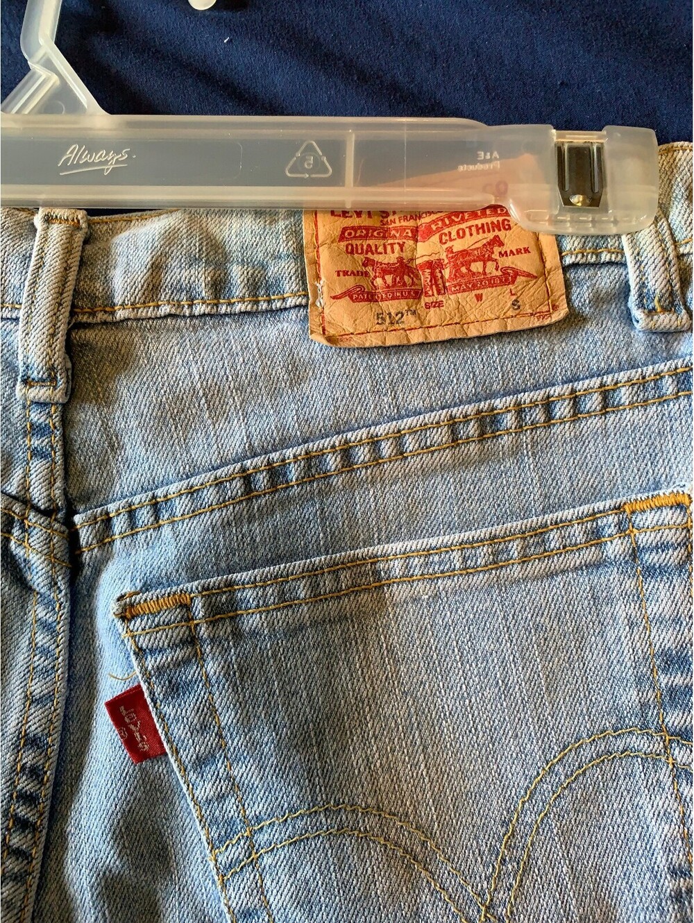 W2K Levi's 512 Classic Slim Tapered Light Wash Jeans Size 8S - Picture 3 of 5